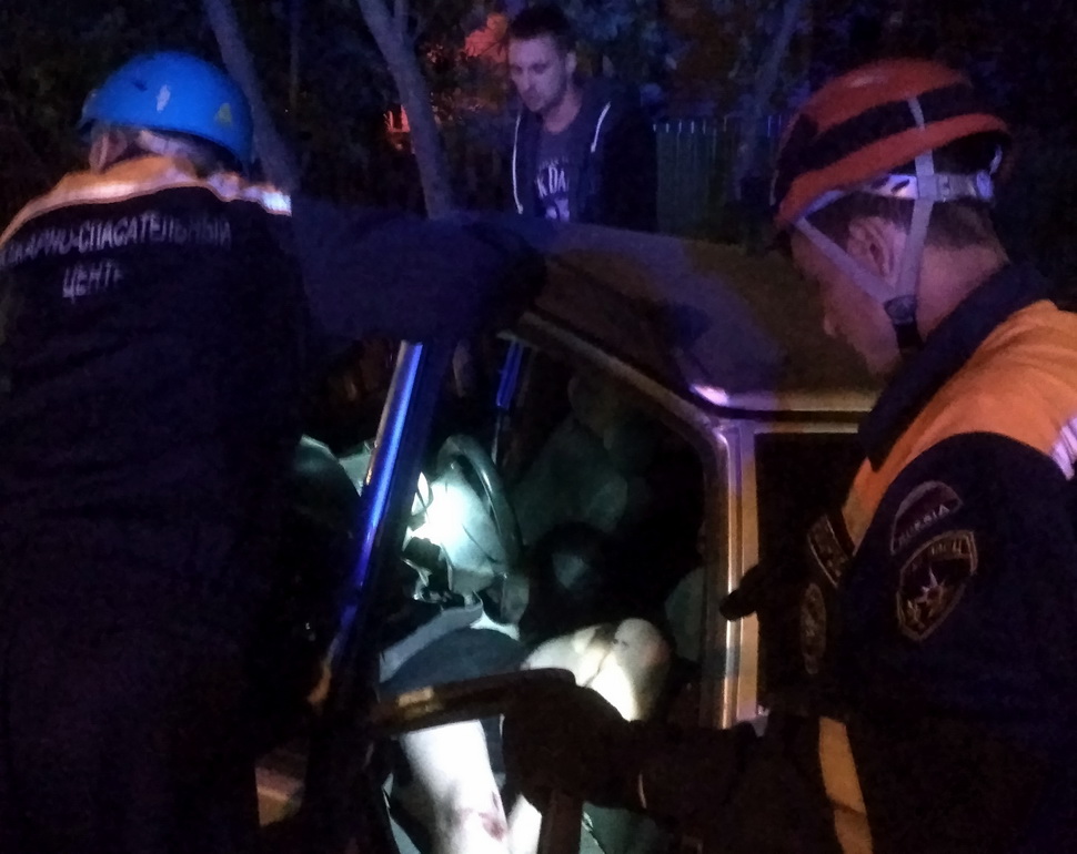 Спасатели ГУ ППСЦ помогали в ликвидации ДТП Спасатели ГУ ППСЦ помогали в ликвидации ДТП