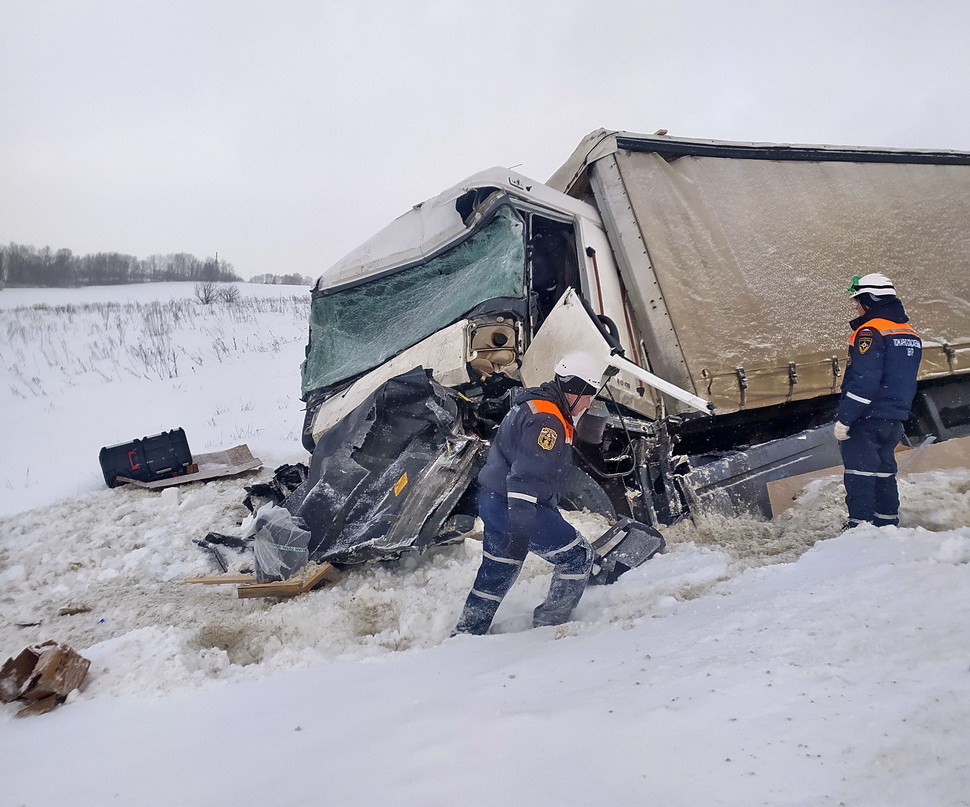 Спасатели ГУ ППСЦ приняли участие в ликвидации ДТП