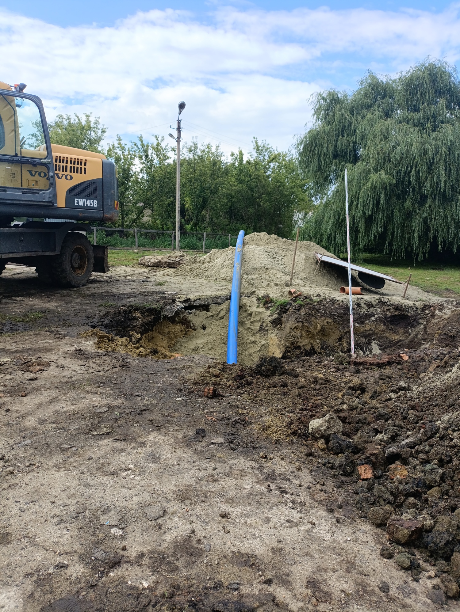 Для 1650 жителей села Ермоловка улучшилось качество коммунальных услуг после ремонта системы водоотведения