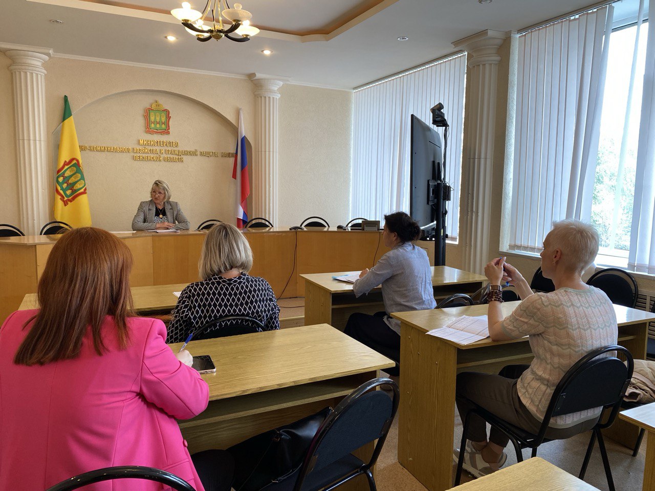 В Министерстве прошло совещание по вопросу переселения граждан из аварийного жилищного фонда