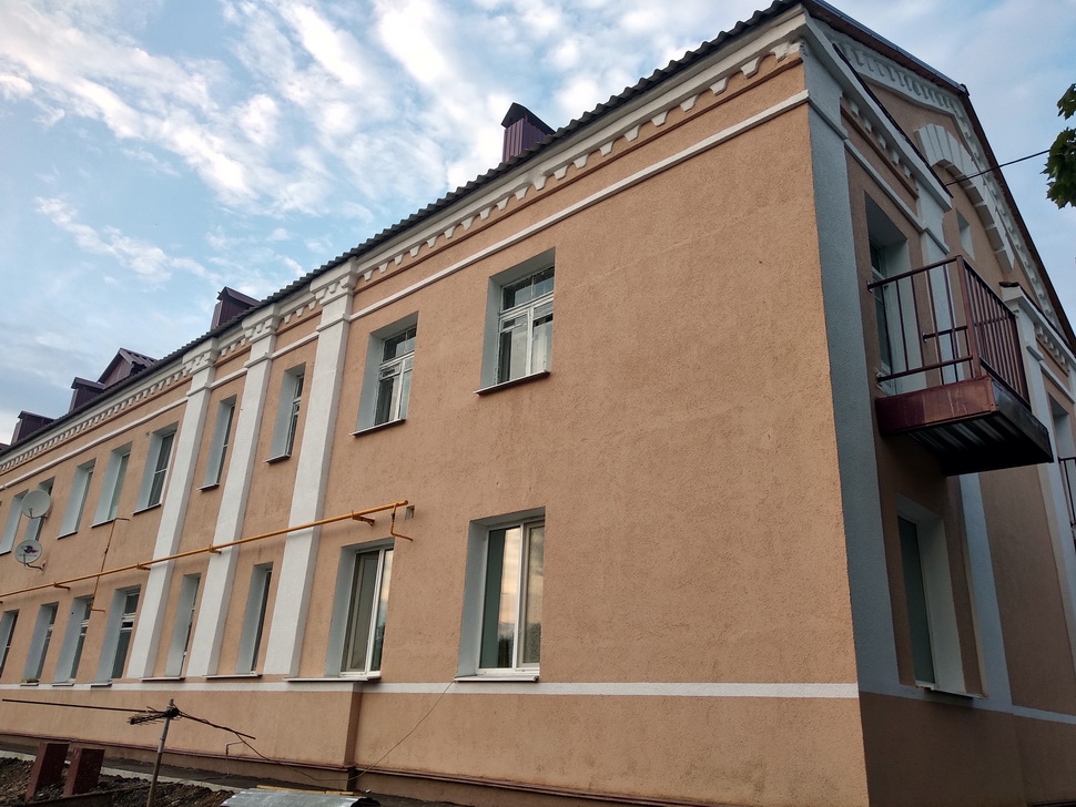 Завершён капитальный ремонт фасада и фундамента дома, расположенного по ул. Рокоссовского, 36
