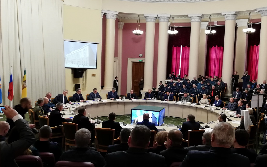 Начальник Управления ЖКХ и ГЗН региона доложил о проделанной работе по осуществлению регионального госнадзора в области защиты населения от ЧС 