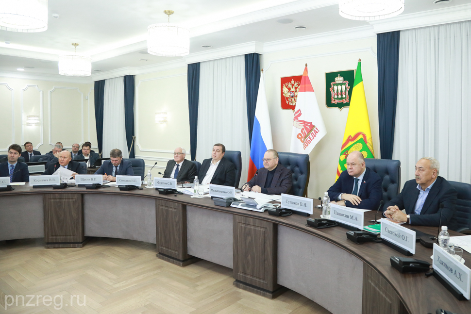 Губернатор оценил работу по благоустройству общественных пространств в 2025 году