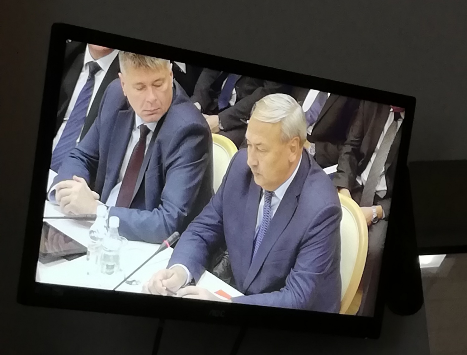 Начальник УЖКХ и ГХН Михаил Панюхин доложил на ВКС о начале отопительного сезона в регионе