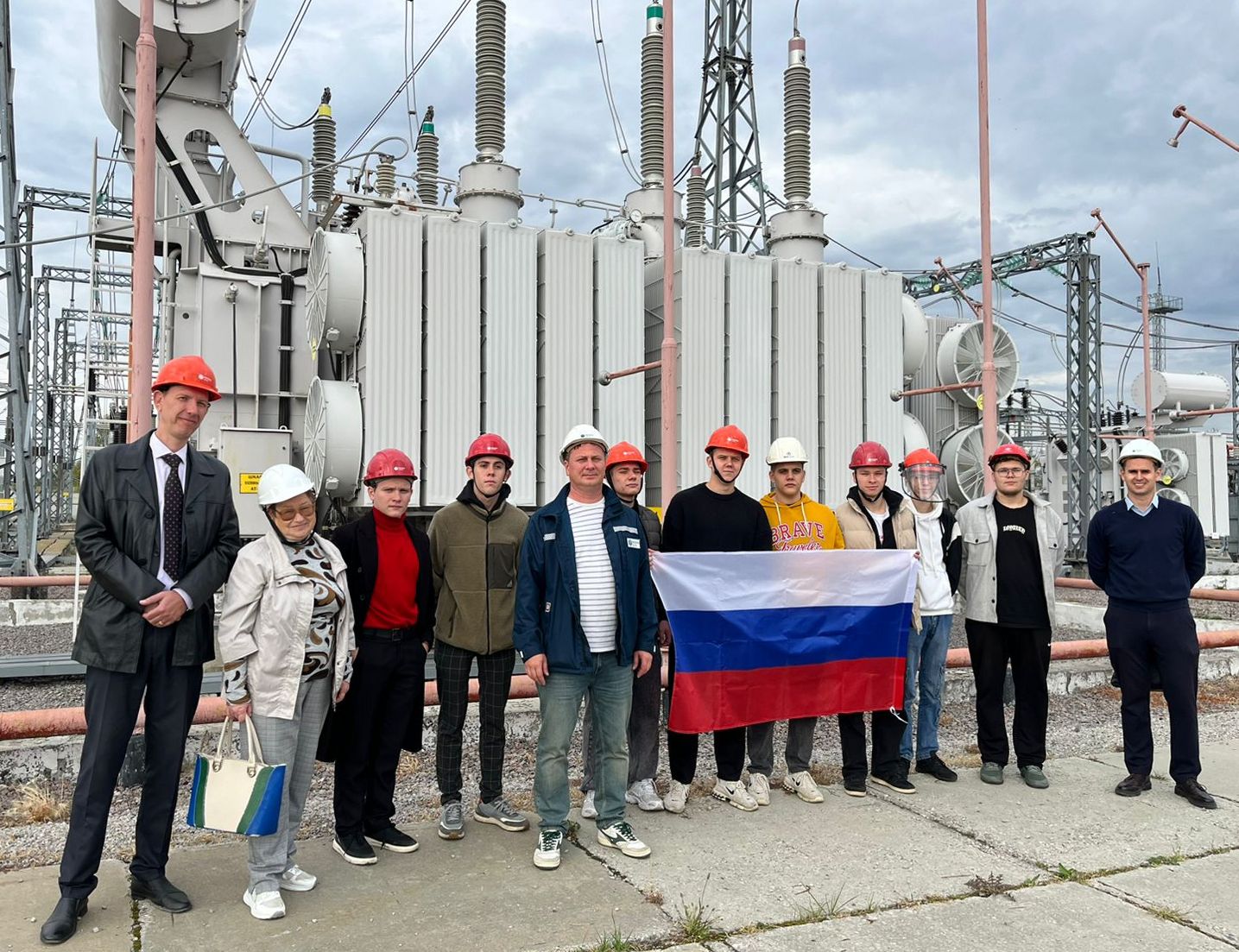 Для студентов ПГУ проведена экскурсия на подстанцию «Пенза-1»