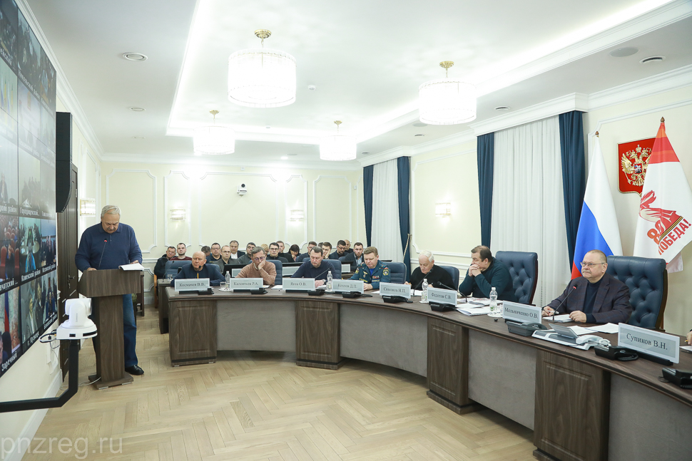 Губернатор Пензенской области оценил работу по устранению последствий аварийных отключений и снегопада Губернатор Пензенской области оценил работу по устранению последствий аварийных отключений и снегопада