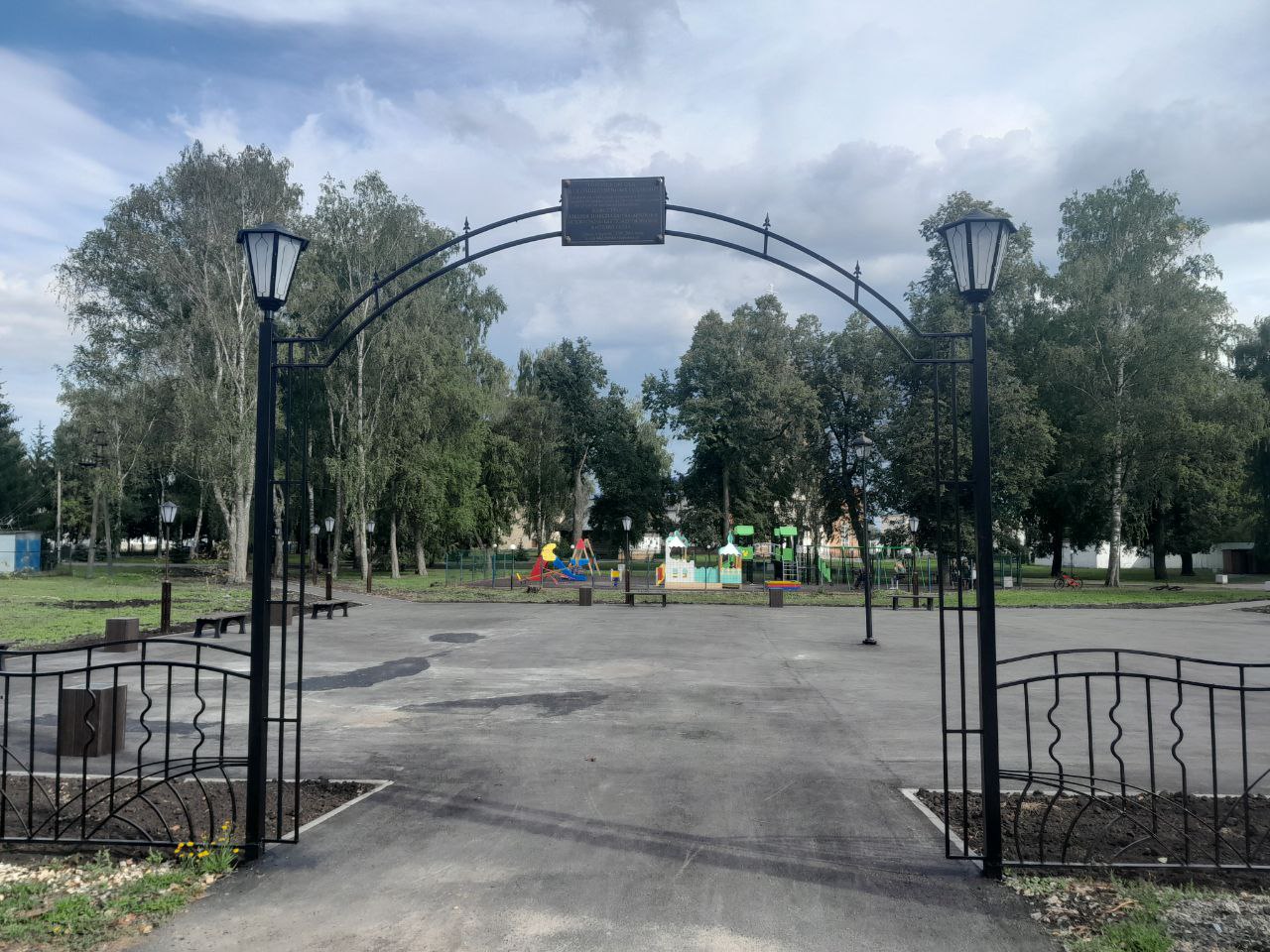В Наровчате завершилось благоустройство парка В Наровчате завершилось благоустройство парка