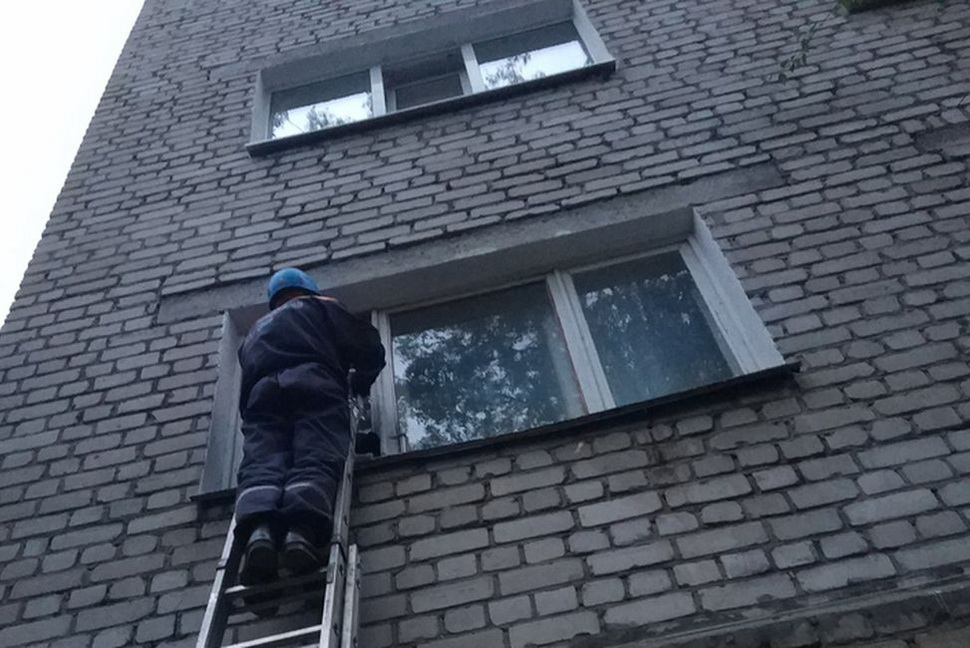 Спасатели ГУ ППСЦ обеспечили доступ к пострадавшей сотрудников «скорой помощи»