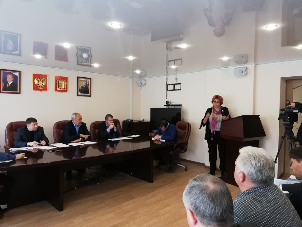 На заседании паводковой комиссии обсудили мероприятия по осеннему сбросу водоемов   