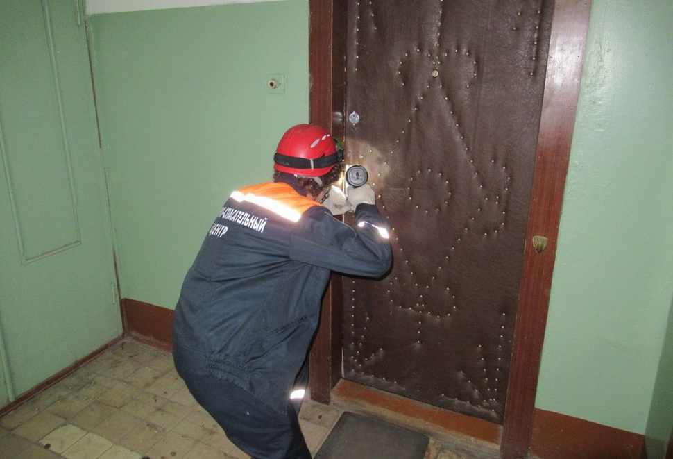 Спасатели ГУ ППСЦ выехали на ул. Красная Горка в Пензе по сигналу 