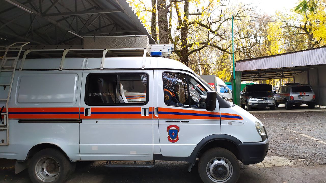 В Пензе спасатели освободили палец ребенка из игрушки В Пензе спасатели освободили палец ребенка из игрушки