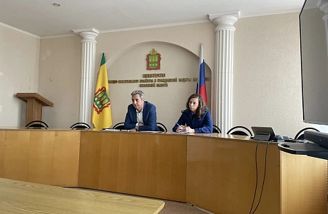 В Министерстве прошло совещание по вопросам безопасного использования газового оборудования В Министерстве прошло совещание по вопросам безопасного использования газового оборудования