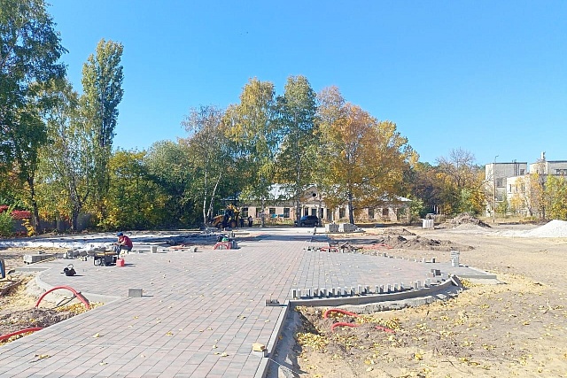 Реновация сквера «Семья» в Сердобске идет по графику Реновация сквера «Семья» в Сердобске идет по графику