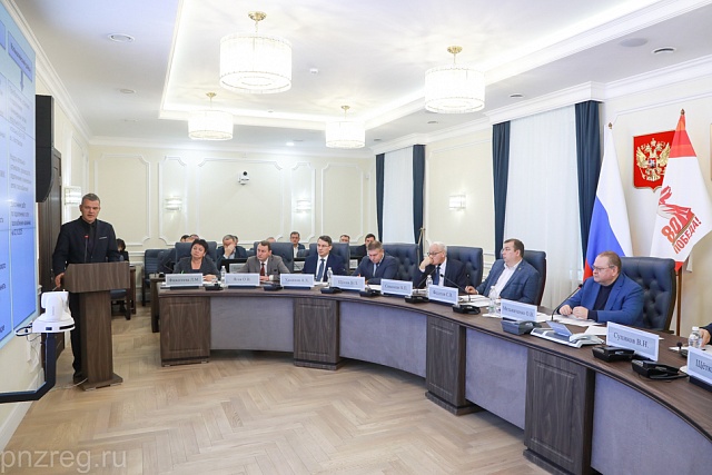Губернатор поручил ежедневно предоставлять сводку о подготовке паспортов готовности населенных пунктов к зиме